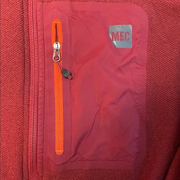 MEC Men's Deep Red Performance Jacket - Picture 3 of 5